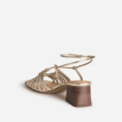 Sandale dorée multi brides