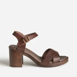 Sandale marron cuir