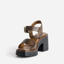 Sandale marron effet python