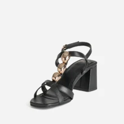 Sandale noire cuir décor bijoux