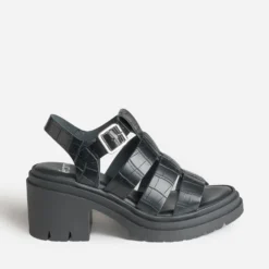 Sandale noire cuir embossé effet croco semelle crantée