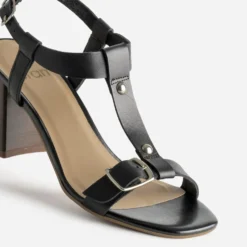Sandale à talon noir cuir bride en T