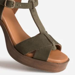 Sandale talon plateforme en cuir kaki