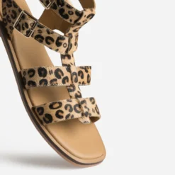 Sandale TEXTO beige motif léopard cuir éco-conçu