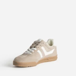 Tennis beige cuir velours double lacet
