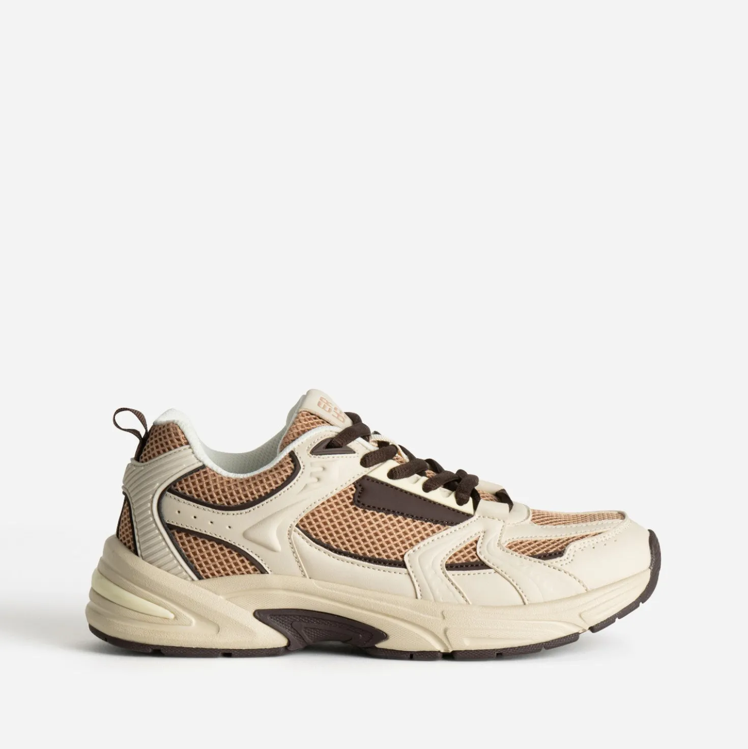 Tennis beige et marron mix matières
