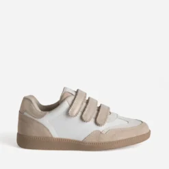 Tennis blanc cuir scratchs détails beiges