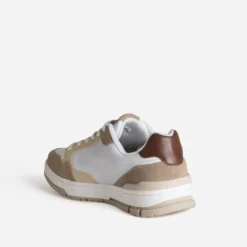 Tennis blanche détails beiges