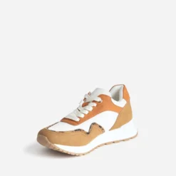 Tennis blanche, marron et cognac semelle amovible
