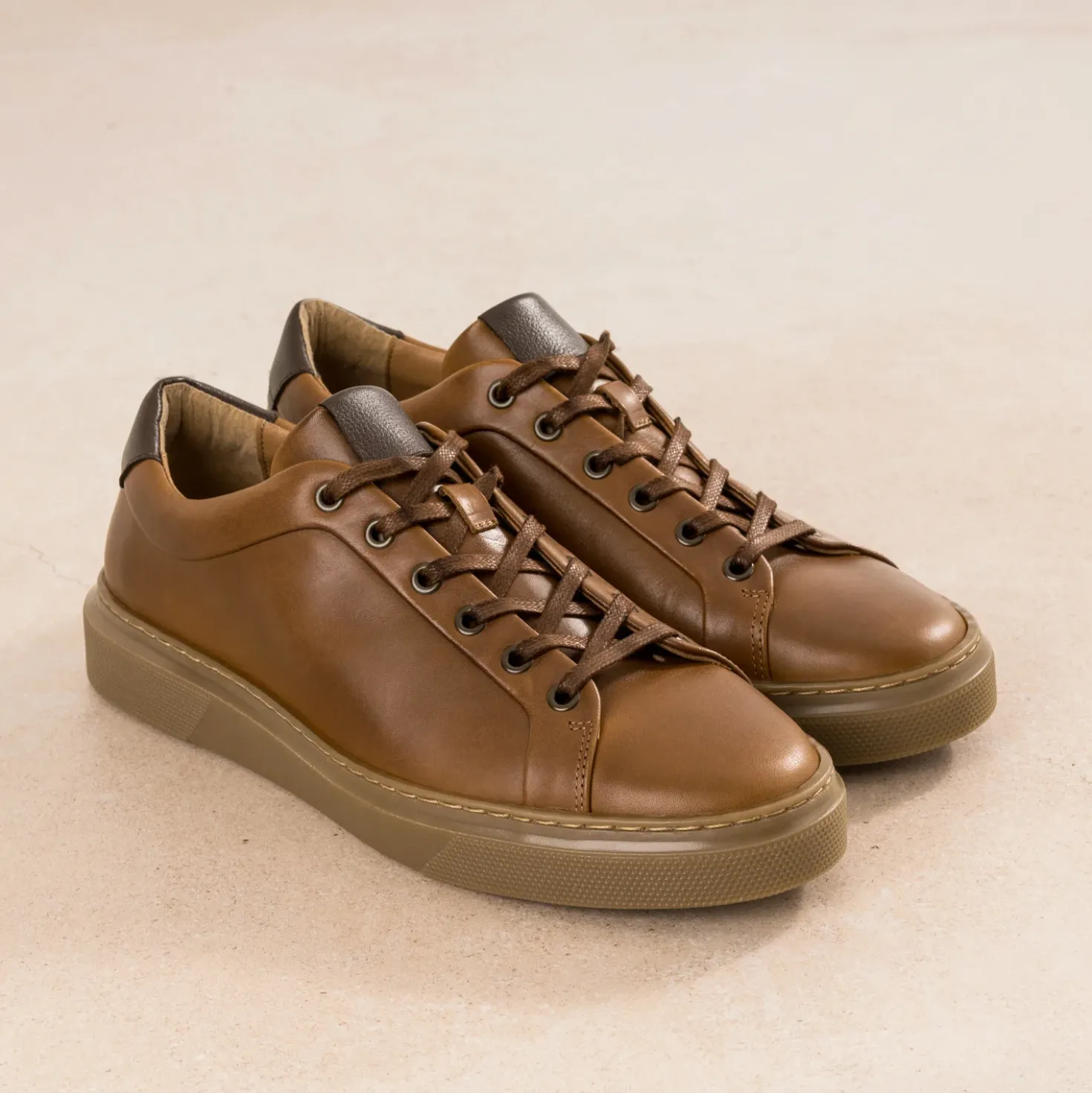 Tennis camel cuir