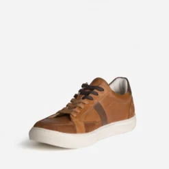 Tennis cognac cuir avec découpes
