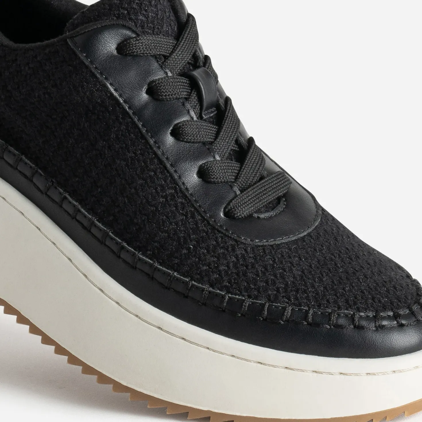 Tennis Dad shoes noir textile à relief