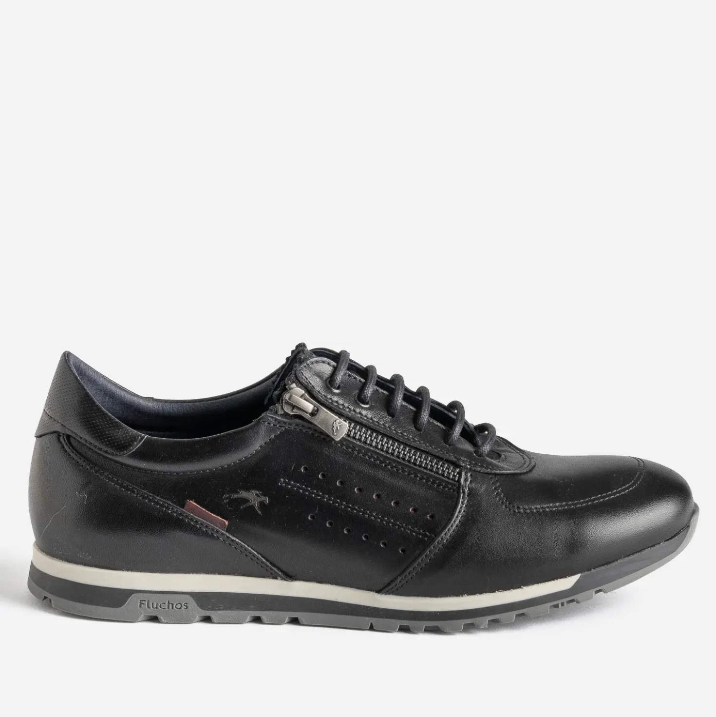 Tennis FLUCHOS noire en cuir