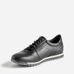 Tennis FLUCHOS noire en cuir