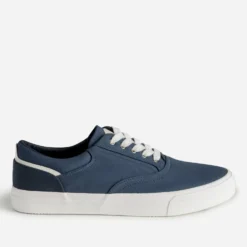 Tennis homme en toile bleue