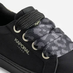 Tennis KAPORAL noire avec lacets léopard
