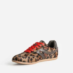 Tennis marron cuir motif léopard lacet rouge