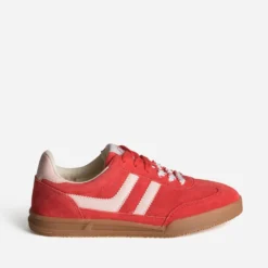 Tennis rouge cuir velours détails roses