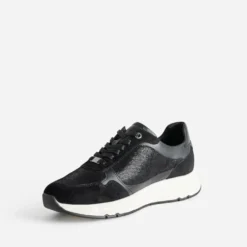 Tennis TBS noire en cuir