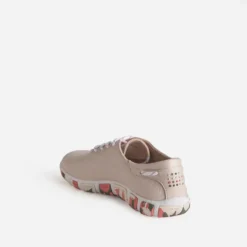 Tennis TBS rose cuir semelle à motif