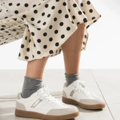 Tennis TEXTO blanche et taupe